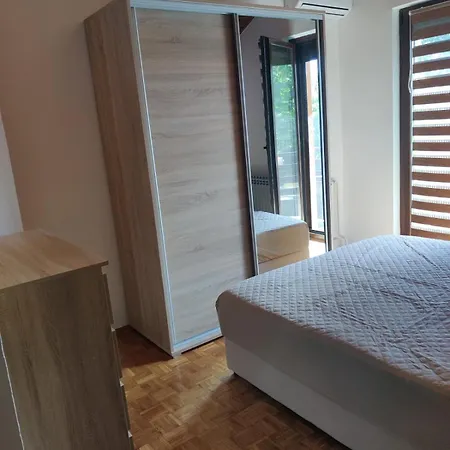10 Villa *